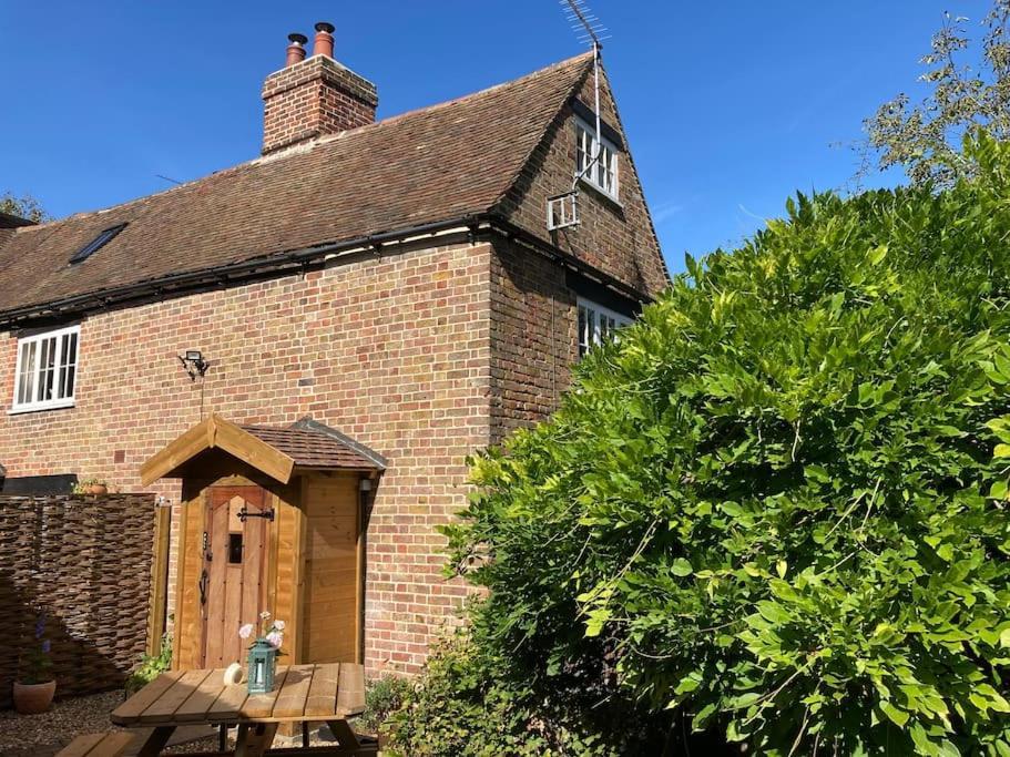 Beautiful 500 Year Old Listed Kentish Cottage Wingham Kültér fotó